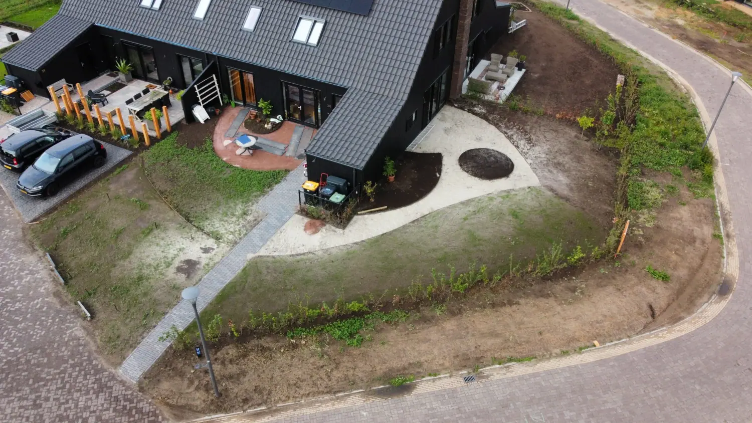 Nieuwbouw Nooitgedacht / Rolde: Verharding en materialen